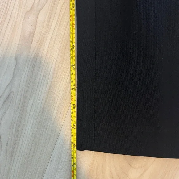 Express Women’s Straight Mid Rise Trouser- Size 0. - Picture 8 of 8